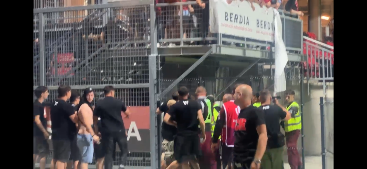 Scandal imens la meciul Csikszereda - Dinamo, de la Miercurea Ciuc