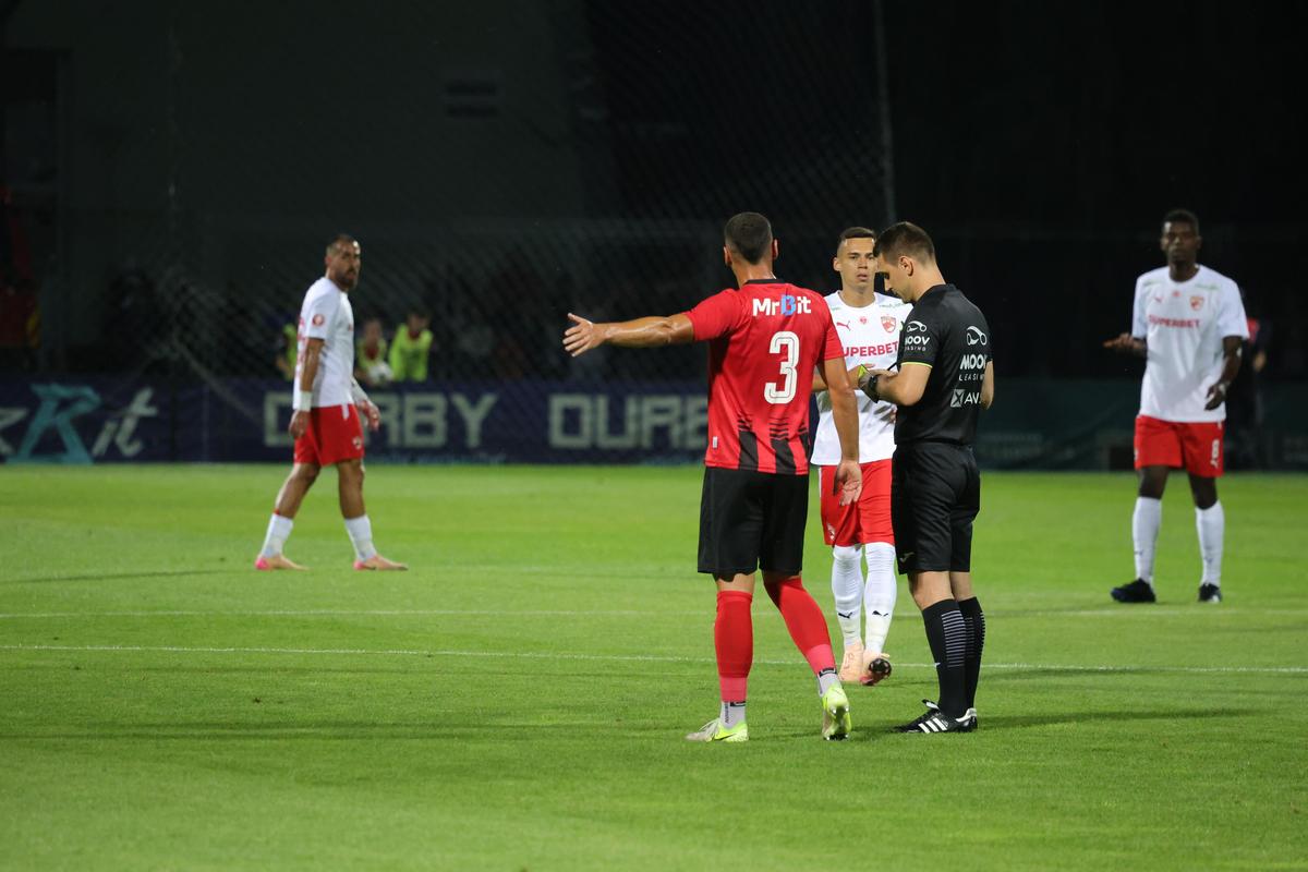 Csikszereda - Dinamo / Foto: Ionuț Iordache GSP