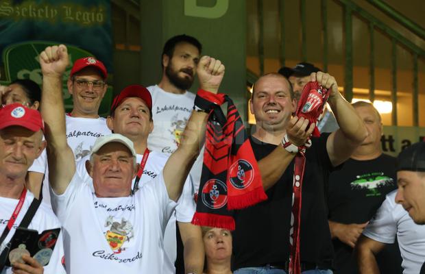 Harta Ungariei Mari la Csikszereda - Dinamo » Ce s-a auzit în tribune la Miercurea Ciuc și scenografia pregătită