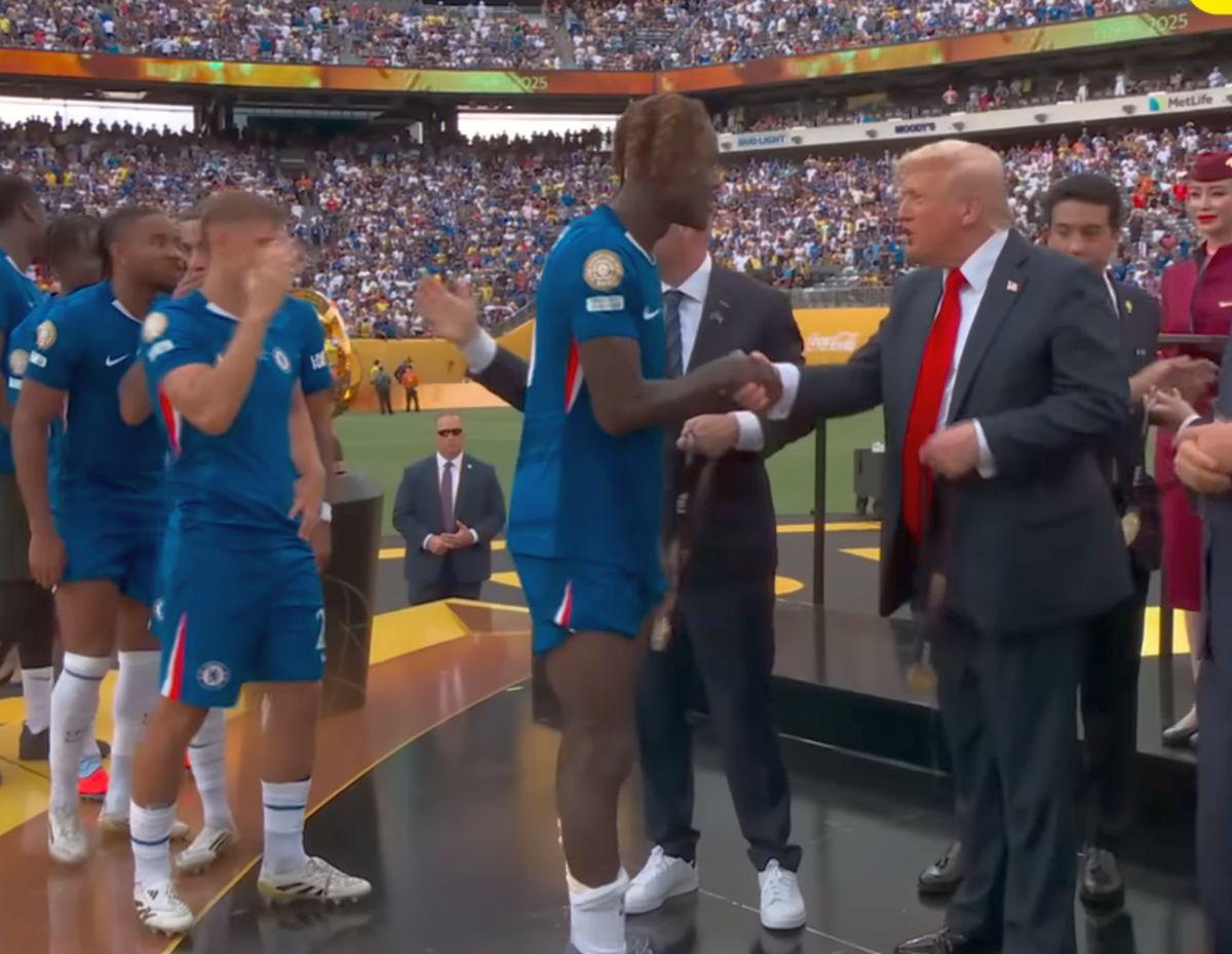 Asta-i ultima! Trofeul original al Campionatului Mondial al Cluburilor a rămas la Donald Trump, Chelsea a primit doar o replică