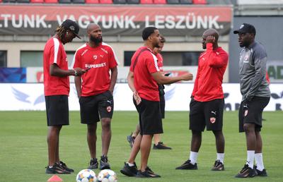 Cât de greu e să joci fotbal în Ramadan? Titularul lui Dinamo explică