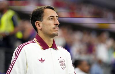 Mikel Oyarzabal, printre zei! A egalat două legende ale Spaniei, după golul din semifinala cu Franța