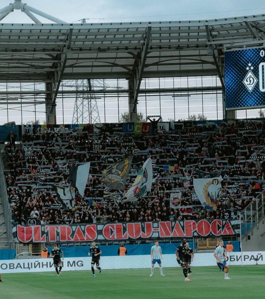 Suporterii lui U Cluj au urmărit „simbolul” și în Polonia, la meciul cu Dinamo Kiev (0-0) Câte bilete s-au vândut pentru U Cluj - Dinamo Kiev