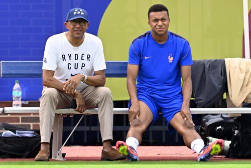 Mbappe e apt să intre din primul minut diseară, contra Spaniei. Foto: Imago Images
