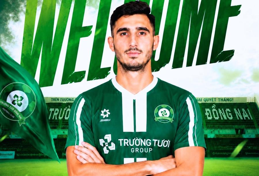 Vietnamezii l-au prezentat oficial pe Andrei Ivan / Foto: Instagram Truong Tuoi Dong Nai Andrei Ivan a semnat și a fost prezentat oficial: „Gata de luptă”