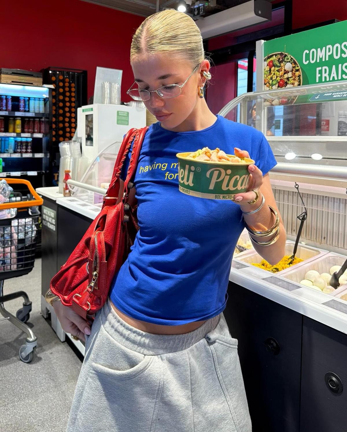 Abia s-a despărțit de iubita influencer și Barcelona vrea să-l vândă acum dintr-un motiv stânjenitor