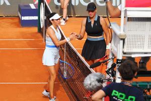 Miriam Bulgaru, eliminată în turul 1 la UniCredit Iași Open, după ce a servit pentru setul întâi