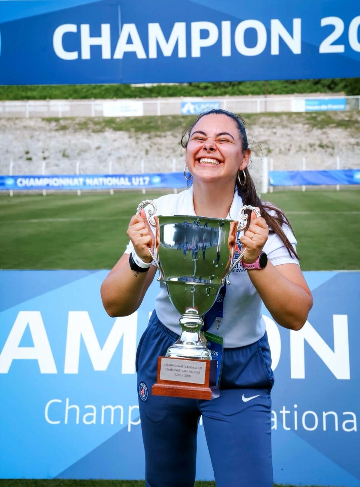 Românca angajată ca specialist la PSG, dezvăluiri de impact din „laboratorul” francezilor » Unde excelează și diferența față de România: „Din păcate, asta nu e în top 5 priorități la noi”
