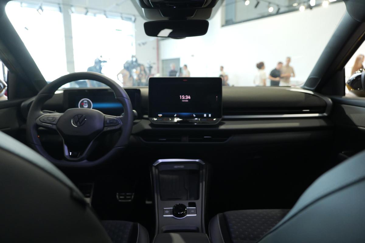 Dinamo a lansat parteneriatul cu Autoklass și a primit mașini Audi și Volkswagen