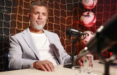 Șeful Școlii de Antrenori, la podcastul GSP „2 la 1” » Lucian Burchel: „Nu mi-e rușine să vă spun”