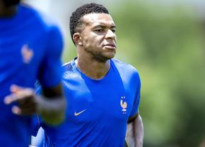 Deschamps a spus dacă Mbappe poate intra cu Spania: „Vă raportați la ce s-a întâmplat la antrenament?”