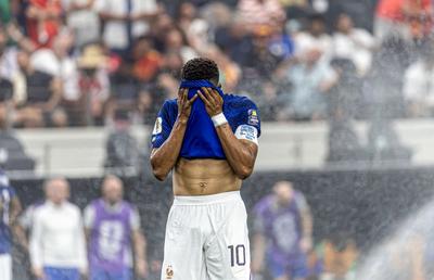 „Dezastrul de la Dallas” » Jurnaliștii din Franța dau de pământ cu „Les Bleus”, după eșecul cu Spania: „Naufragiu total!”