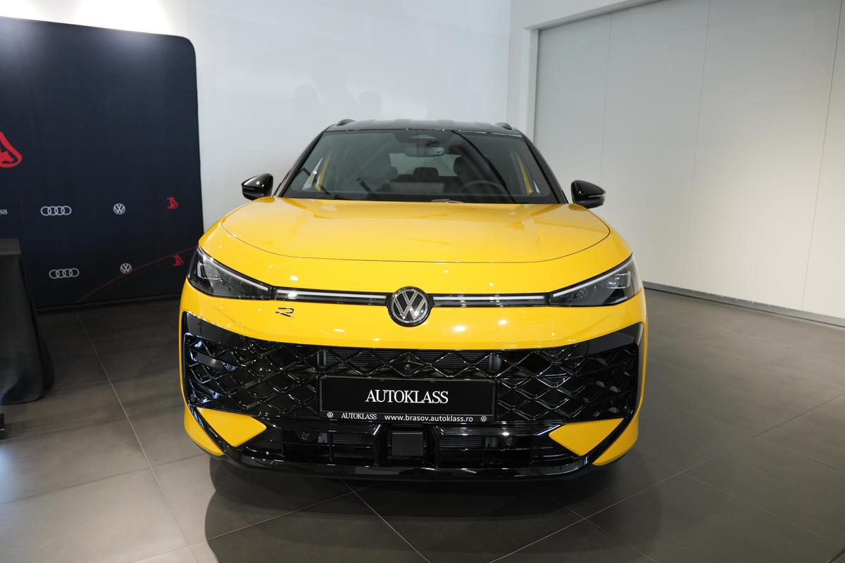 Dinamo a lansat parteneriatul cu Autoklass și a primit mașini Audi și Volkswagen