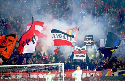 DINAMO. Suporterii-acționari din DDB nu vor să renunțe la pachetul de acțiuni! Ori cad la pace, ori vor fi proteste » Îi „supervizează” pe spanioli