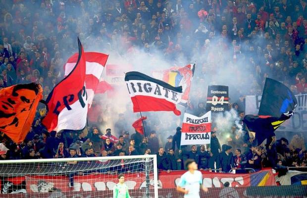 DINAMO. Suporterii-acționari din DDB nu vor să renunțe la pachetul de acțiuni! Ori cad la pace, ori vor fi proteste » Îi „supervizează” pe spanioli