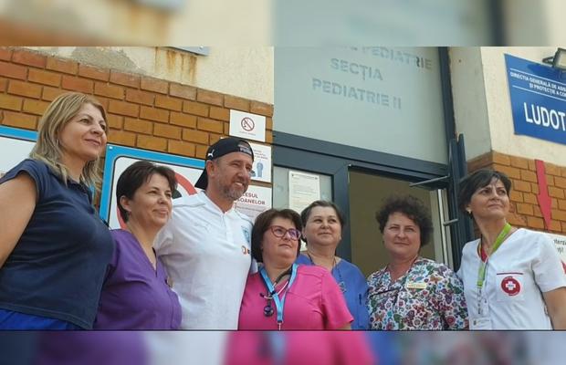 Reghecampf, gest caritabil înainte de UTA - CSU Craiova » Donație importantă pentru un spital din Arad