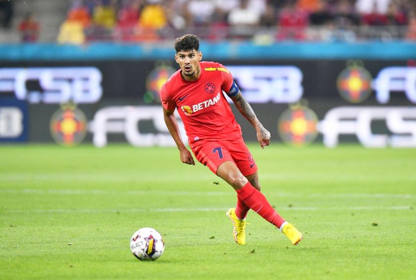 FCSB a învins-o pe Chindia, scor 3-2, pentru prima victorie stagională din Liga 1. Nana Falemi (48 de ani) a remarcat o declarație interpretabilă a lui Florinel Coman (24 de ani).