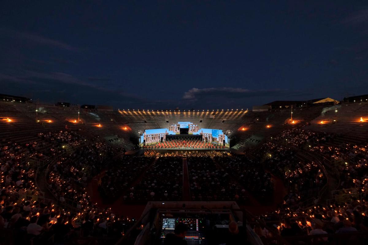 Imagini senzaționale! România joacă într-un decor idilic la Campionatul European de volei feminin » Arenă construită acum 2.000 de ani