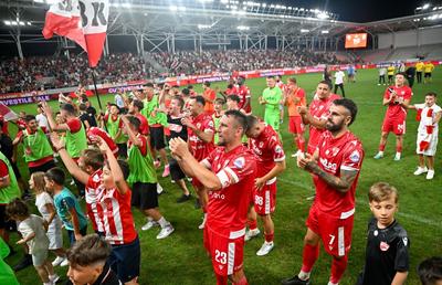 Dinamo „sparge gheața” în Superligă! Prestația sclipitoare a lui Dennis Politic zdruncină și mai tare postul lui Croitoru » Clasamentul ACUM