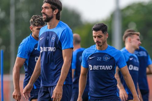 Vali Gheorghe, numărul 22, urmează să plece de la FCSB