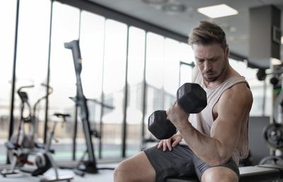 Top 5 sportivi care folosesc ulei CBD pentru recuperare și performanță atletică