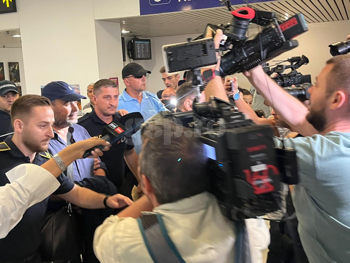 Denis Alibec a plecat să semneze noul contract. Haos provocat de Darius Vâlcov în aeroport