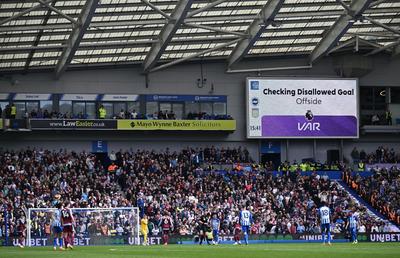 Schimbare importantă în Premier League. Ce se întâmplă cu deciziile VAR în sezonul 2024/2025