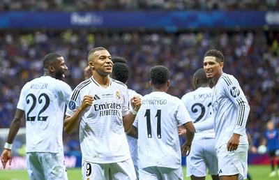 Real Madrid - Atalanta 2-0 » Istorie „blanco”! Cu Mbappe pe tabelă la debut, superstarurile lui Ancelotti pun Europa la respect