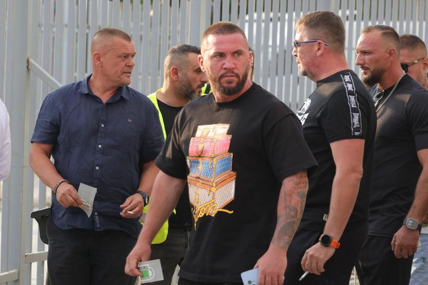 Suporterii lui FCSB care au făcut deplasarea în Kosovo / Foto: GSP