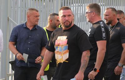 Cine o susține pe FCSB în deplasarea cu Drita? Mustață și alți lideri de galerie au primit locuri la VIP