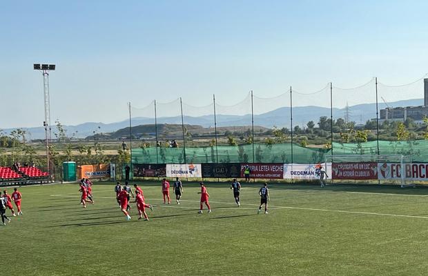 Situație absurdă în fotbalul românesc: echipa a fost programată la 46 de ore distanță de meciul din campionat » Antrenorul a schimbat toți cei 11 jucători