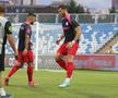 Mihai Popescu și Crețu - Drita - FCSB, imagini de pe gazon, înainte de meci/ foto: Ionuț Iordache (GSP)