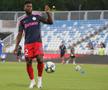 Kiki - Drita - FCSB, imagini de pe gazon, înainte de meci/ foto: Ionuț Iordache (GSP)
