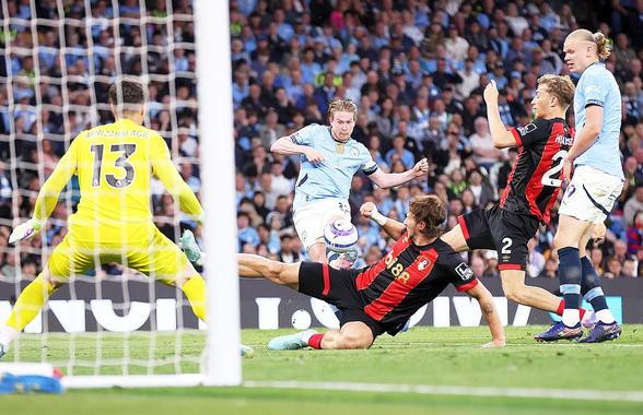 Tutorial în Premier League: cum să-ți vinzi toată apărarea într-un singur mercato