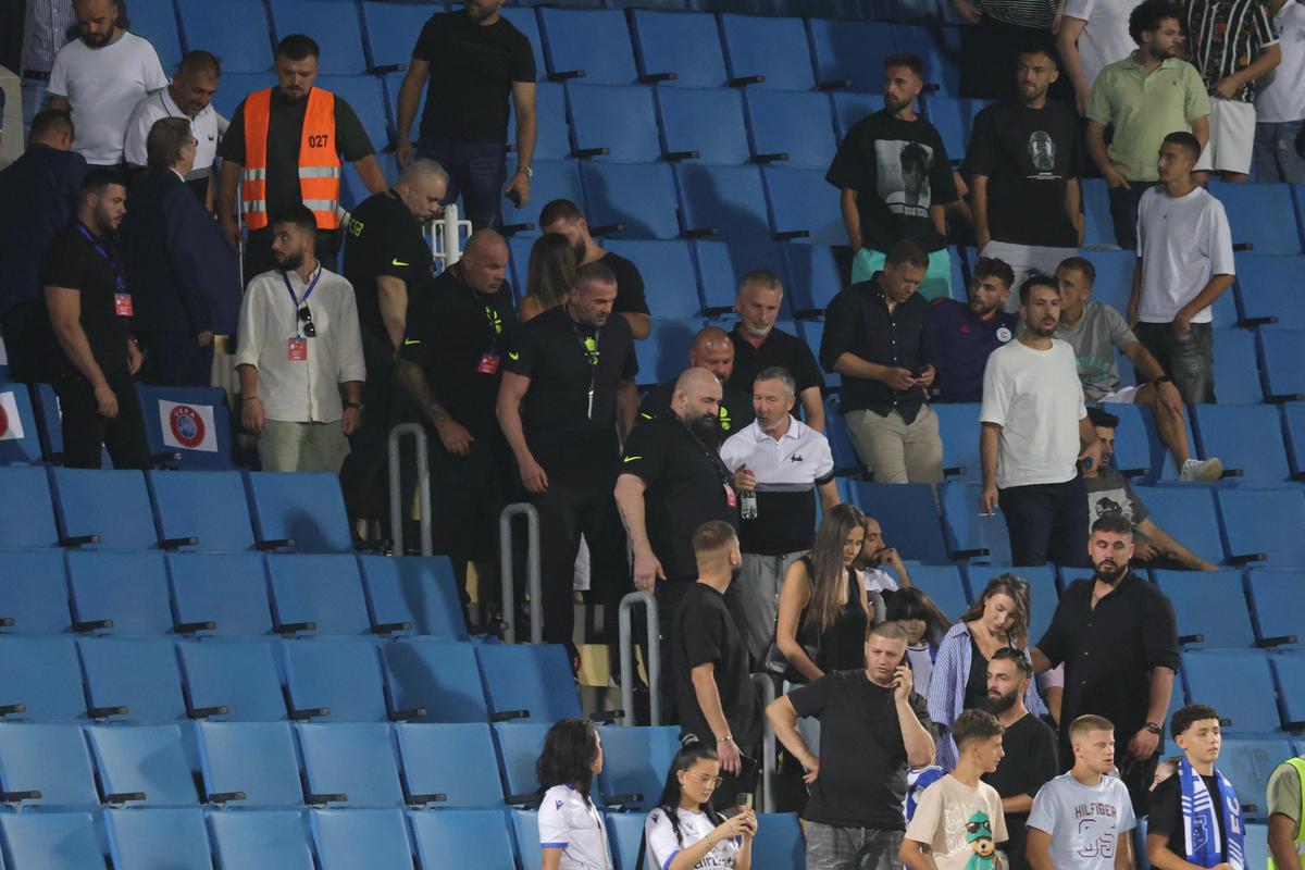 Mihai Stoica, la finalul meciului Drita - FCSB