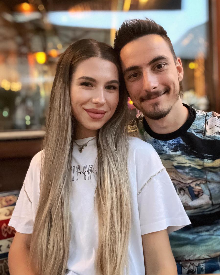 ȘOCANT: Soția fostului fotbalist din Superligă, bătută de doi bărbați în supermarket, în Craiova! „Au dat în mine și după ce am leșinat”