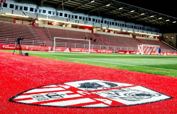 După Lyon, încă un cutremur! Clubul românului, interzis în toate competițiile: „Să reînceapă din Liga a 6-a!”