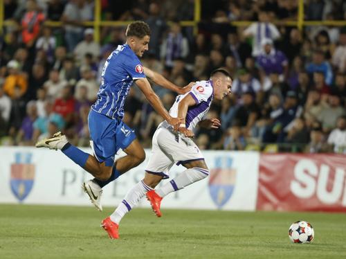 Victor Dican // Foto: sportpictures.eu