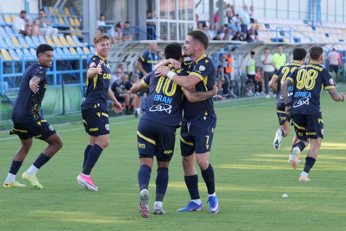 Florin Pîrvu, descumpănit după eșecul cu Petrolul: „Trebuie să ne trezim”