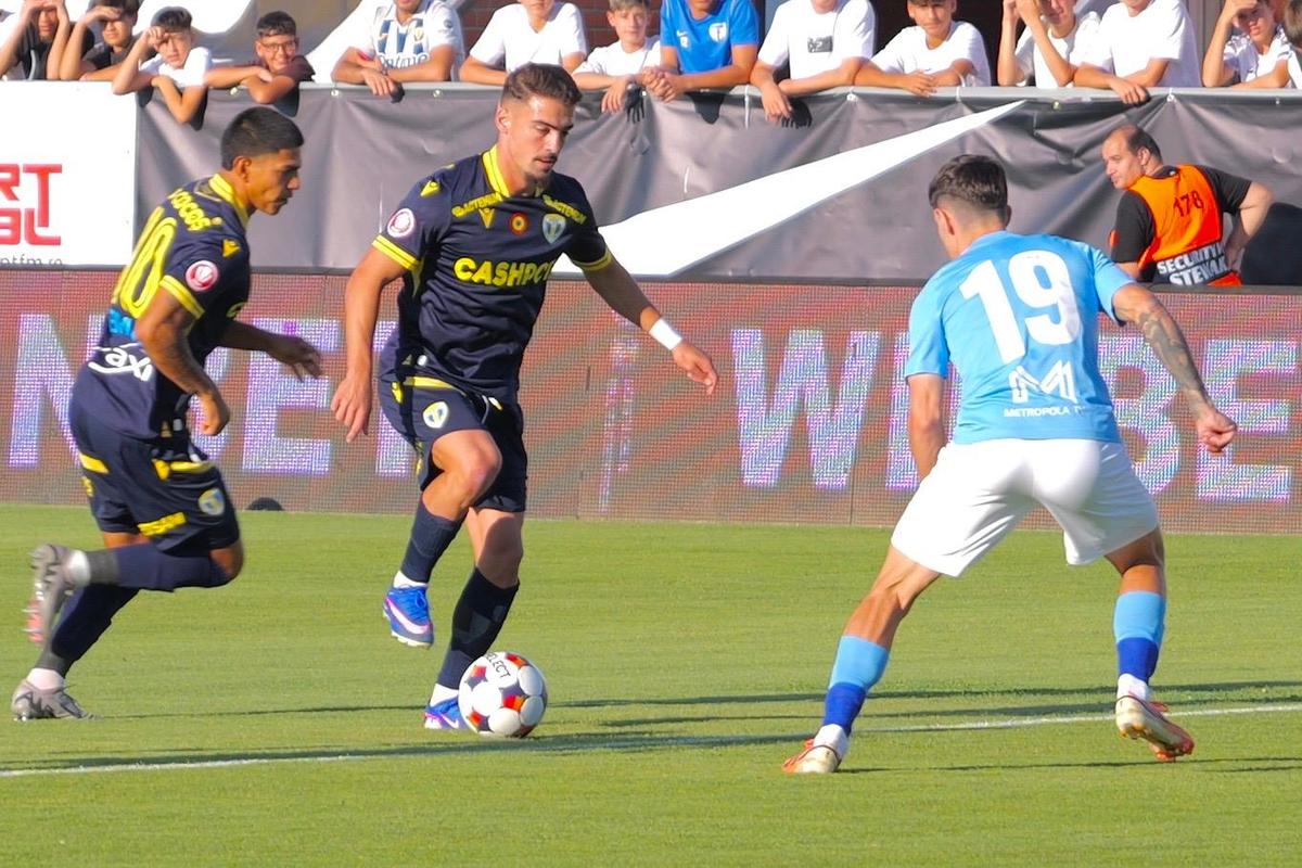 Imagini de meci FC Voluntari - Petrolul