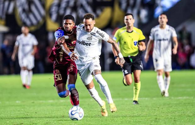 Show Neymar, dar probleme cu ghetele