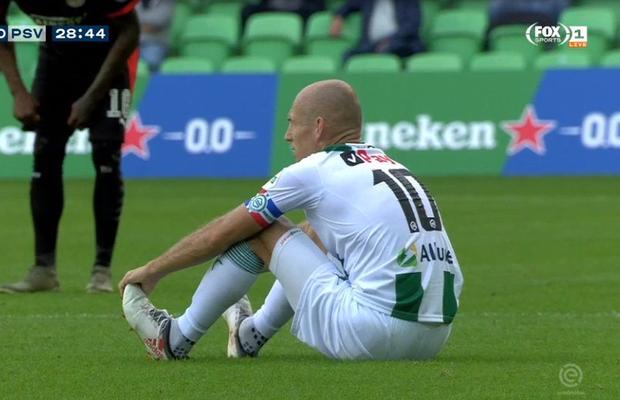 Drama lui Robben! Accidentat la Groningen, și-a dat jos tricoul și a plecat la vestiar