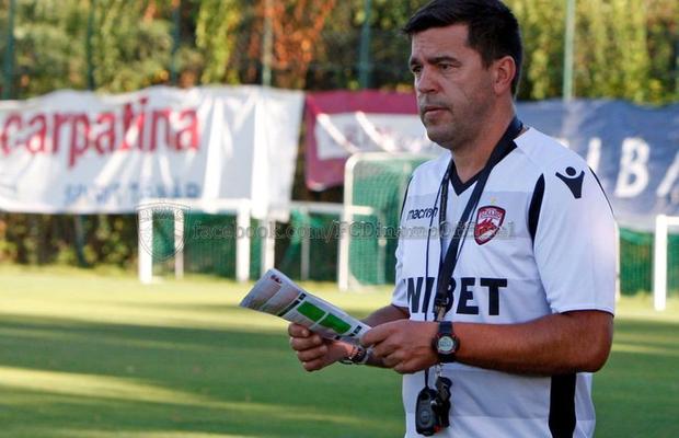 Fanii-acționari de la Dinamo reacționează după cel mai recent transfer: „Puțină lume știe cât de vânăt era piciorul lui la ultimele meciuri”