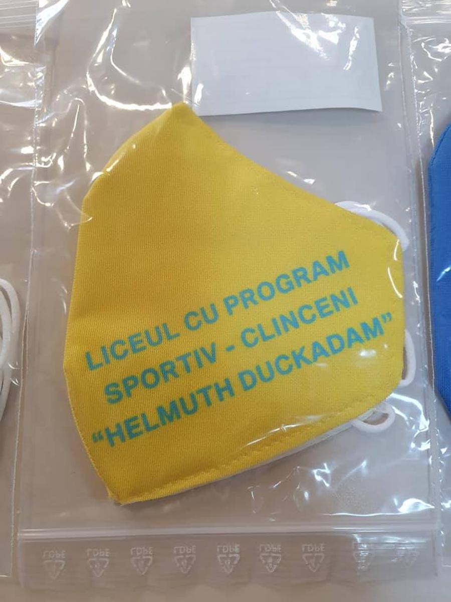 VIDEO Helmuth Duckadam are liceu :) „Eroul de la Sevilla”, prezent la festivitatea de deschidere a noului an școlar