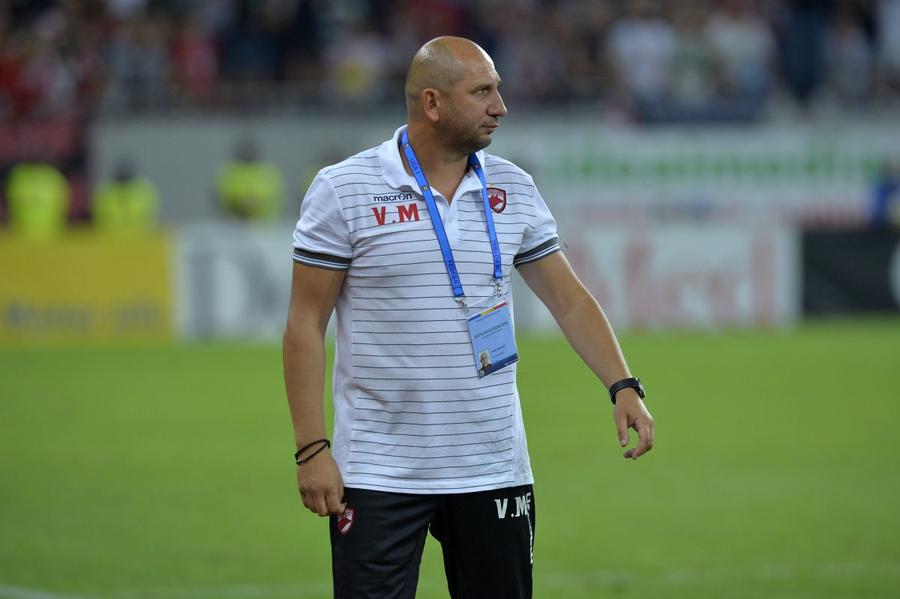 La Dinamo, Miriuță a mai antrenat o dată, între septembrie 2017 și februarie 2018 Un nou antrenor pe lista lui Dinamo! Mureșan ar putea apela la unul dintre preferații săi pentru a-l schimba pe Bonetti