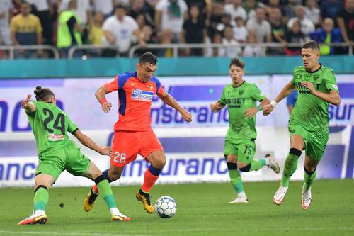 Deniz Giafer (#24), în FCSB - Dinamo 6-0 // foto: Cristi Preda - GSP