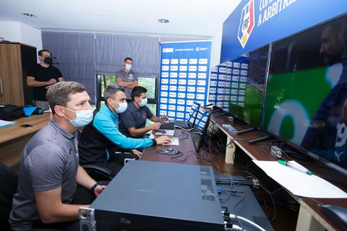 A început implementarea VAR în Liga 1 // foto: frf.ro