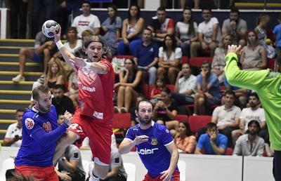 Robert Licu a prefațat meciul Dinamo - Magdeburg, la debutul în Liga Campionilor: „Primul test adevărat”