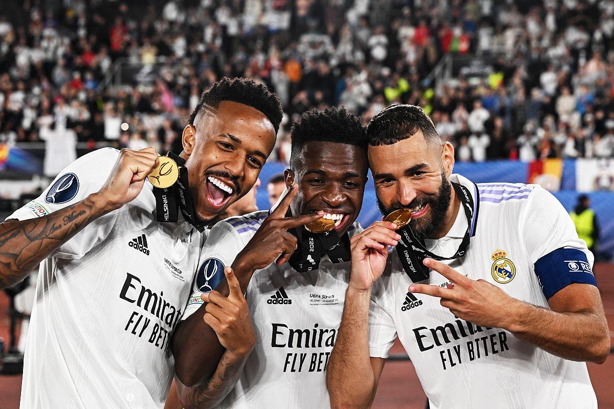 Miercuri, Benzema ar putea fi prezentat de fosta echipă a lui Cosmin Contra