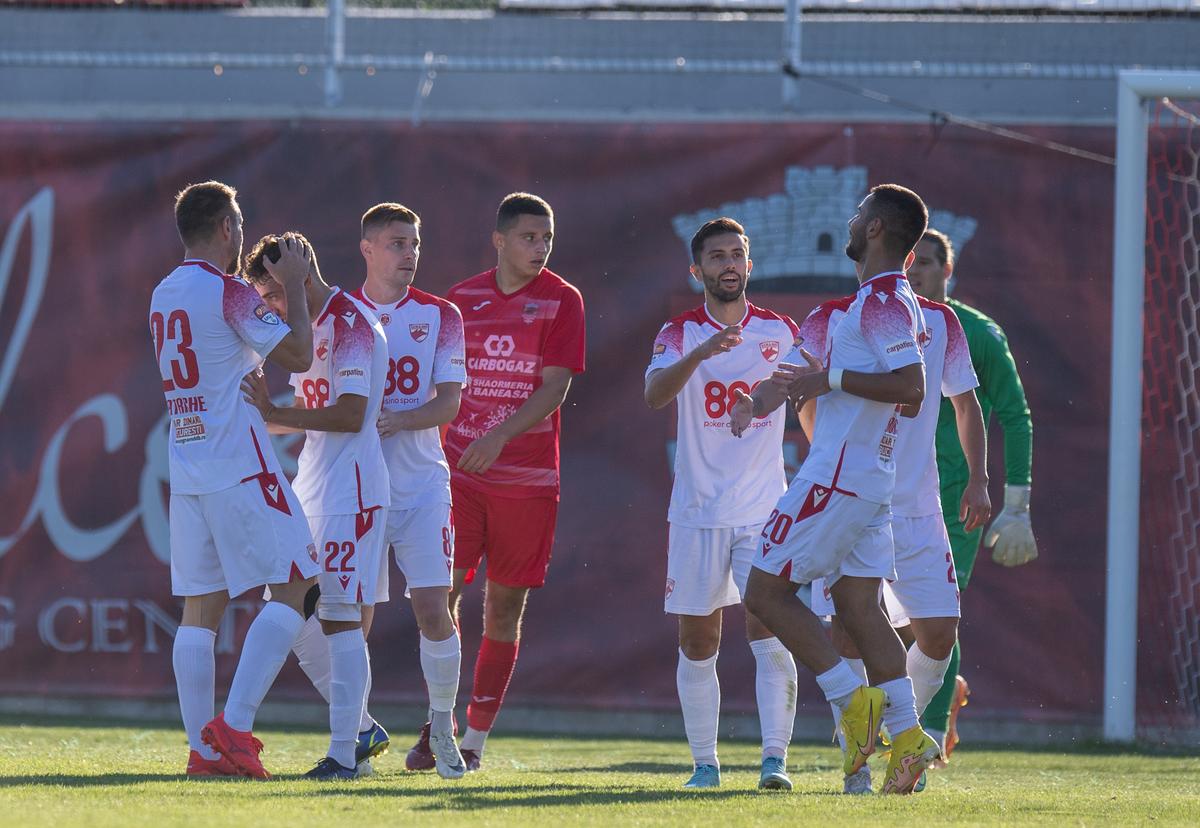 A început turul 3 din Cupa României » CSA Steaua, calificare dramatică la loviturile de departajare. Dinamo s-a distrat cu Tunari. Toate rezultatele